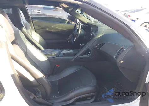 2016 Chevrolet Corvette Stingray из США, поврежденный, VIN 1G1YB2D7XG5110785